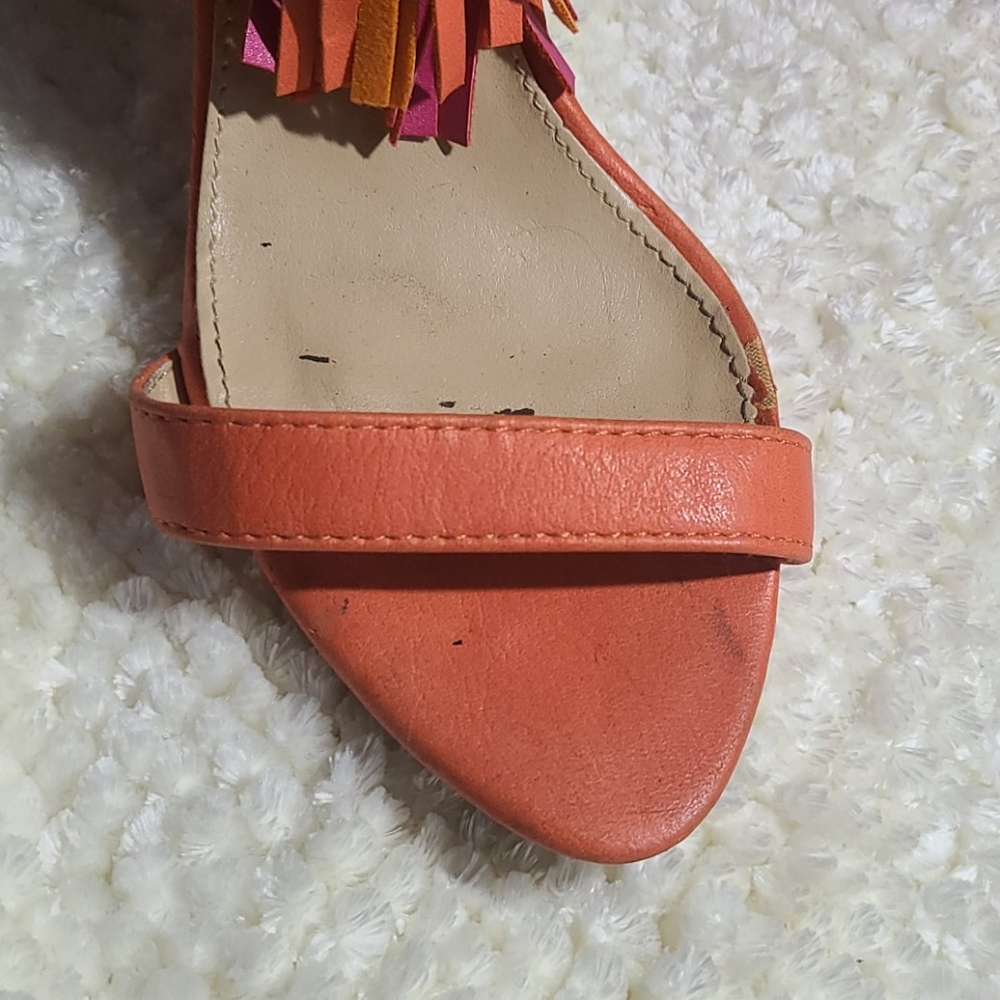 Shoes - Picture 2 of 6